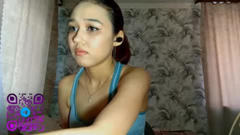 Snapshot of estellekirbo chatting on March 2026 01:06:01 PM estellekirbo online show from March 2026 01:06:01 PM