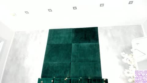 Snapshot of ester_rabin chatting on February 2026 05:11:02 AM Ester online show from February 2026 05:11:02 AM