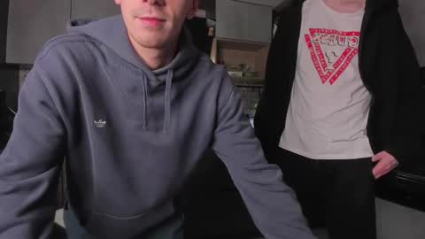 LOUIS online show from February 2026 07:56:02 PM