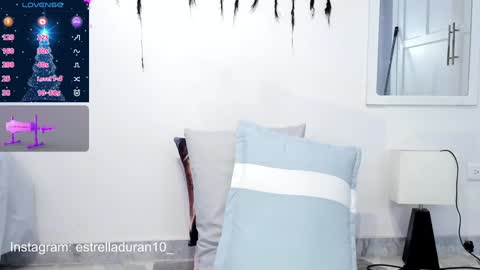 Snapshot of estrella_duran chatting on December 2024 11:07:01 PM Estrellita online show from December 2024 11:07:01 PM