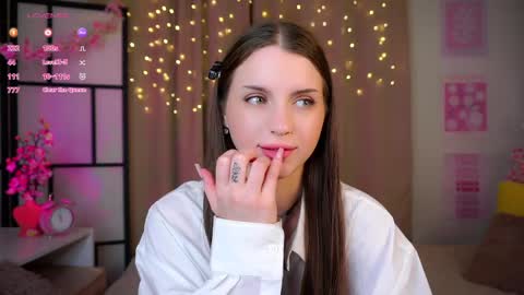 Anna  online show from April 2026 08:06:02 PM