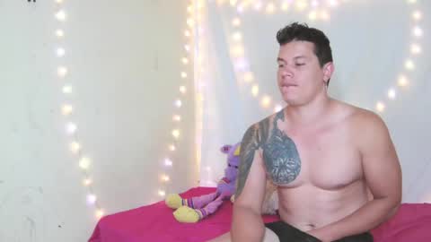 eternalfuego online show from April 2026 04:17:01 AM