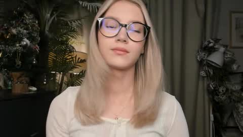 Natalie online show from January 2026 05:43:01 AM