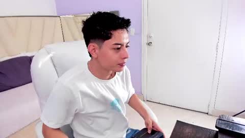 ethan12_ online show from June 2026 03:08:02 AM