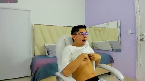 ethan12_ online show from July 2026 03:20:02 AM