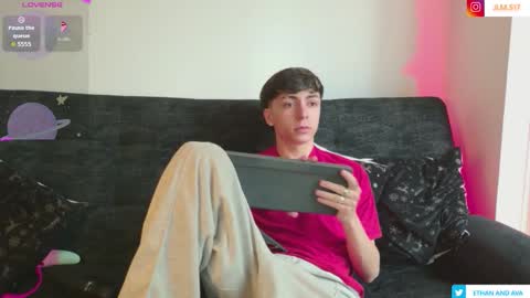 ethan and ava online show from March 2026 01:06:02 PM