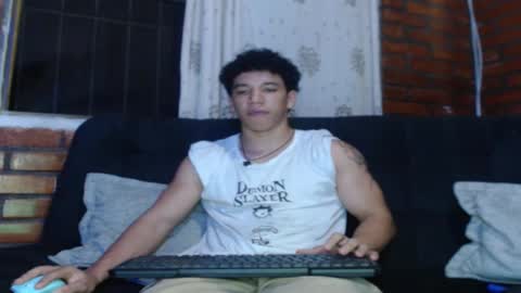 Ethan Noir online show from January 2025 04:00:01 AM