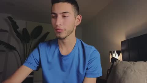 Snapshot of ethan_skiny_ chatting on January 2025 12:15:01 AM Joan online show from January 2025 12:15:01 AM