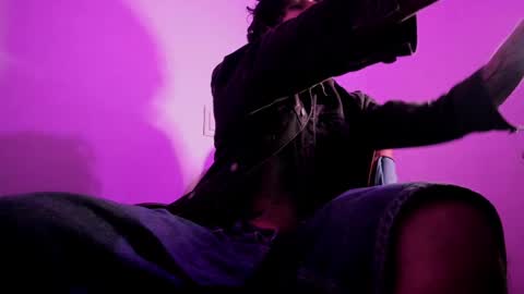 Ethan sykes online show from October 2025 05:03:02 AM