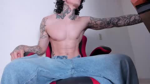 Snapshot of ethan_sykes chatting on May 2026 07:57:02 AM Ethan sykes online show from May 2026 07:57:02 AM