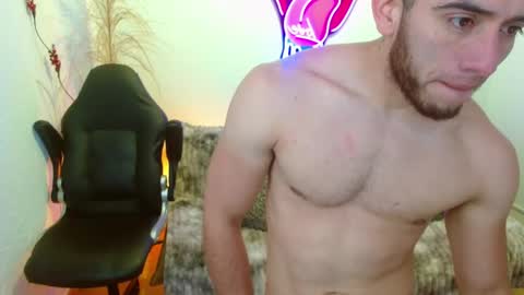 ethanblaze_ online show from November 2025 11:32:01 AM