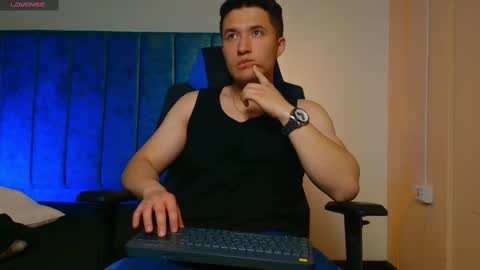 ethanconnor_ online show from October 2025 11:51:02 AM