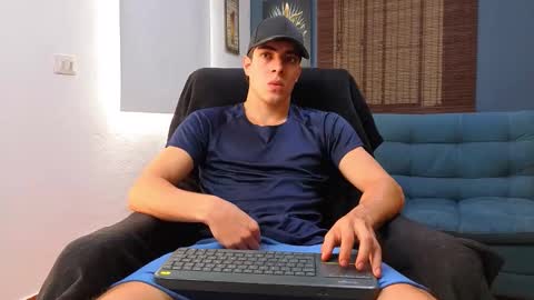 Snapshot of ethangreey1 chatting on April 2026 02:30:01 PM ethangreey1 online show from April 2026 02:30:01 PM