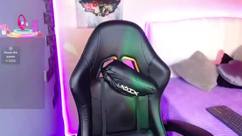 Ethan online show from July 2026 07:27:02 PM