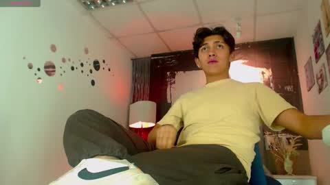 ETHAN online show from October 2025 04:20:01 AM