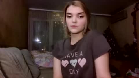 Viola online show from December 2025 07:33:02 PM