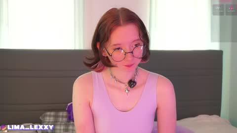 Snapshot of euphoria_girls chatting on June 2026 01:00:01 AM check about me online show from June 2026 01:00:01 AM