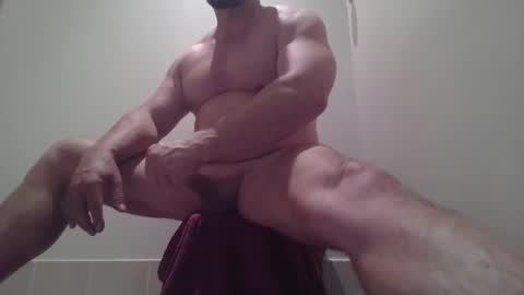 Snapshot of eurobullmuscle chatting on April 2026 06:16:01 AM euro bull online show from April 2026 06:16:01 AM