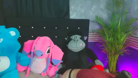 eva_06 online show from November 2025 11:32:01 PM