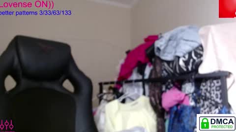 Eva online show from October 2025 09:01:01 PM