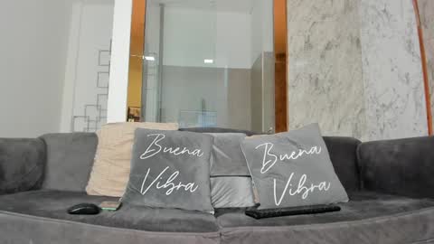 Snapshot of eva_coluccy chatting on January 2025 09:39:01 PM EVA COLUCCY online show from January 2025 09:39:01 PM