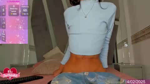 Snapshot of eva_coluccy chatting on February 2025 01:51:02 PM EVA COLUCCY online show from February 2025 01:51:02 PM