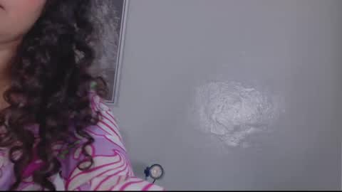 EVA DAEMON  online show from November 2025 11:49:01 AM