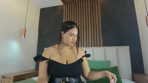 EVA DAEMON  online show from December 2025 11:59:02 AM