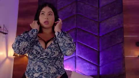 EVA DAEMON  online show from January 2026 11:37:02 AM