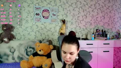 Eva  online show from February 2026 03:02:02 PM