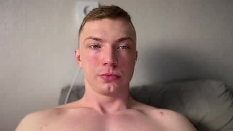 Eva and Iron online show from February 2026 10:35:02 PM