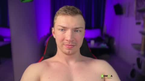 Eva and Iron online show from February 2026 11:16:02 PM