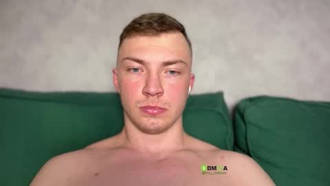 Eva and Iron online show from March 2026 08:45:01 PM