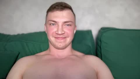 Eva and Iron online show from March 2026 10:10:02 PM