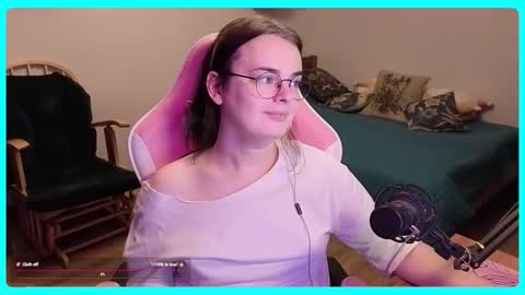 Snapshot of eva_katt chatting on October 2025 11:22:02 AM Gamer Katt online show from October 2025 11:22:02 AM
