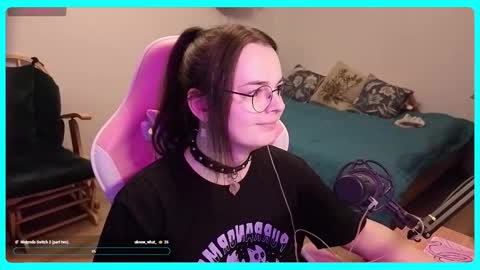 Snapshot of eva_katt chatting on November 2025 01:23:01 PM Gamer Katt online show from November 2025 01:23:01 PM