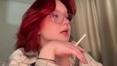 Snapshot of eva_kittenn chatting on April 2026 12:29:02 PM eva_kittenn online show from April 2026 12:29:02 PM
