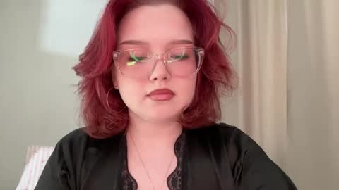Snapshot of eva_kittenn chatting on April 2026 01:41:02 PM eva_kittenn online show from April 2026 01:41:02 PM