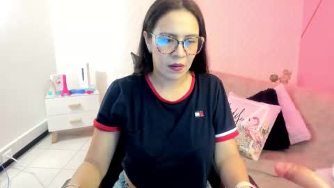 Eva  online show from March 2026 02:53:02 PM