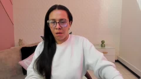 Snapshot of eva_mermaid chatting on April 2026 02:04:02 PM Eva online show from April 2026 02:04:02 PM