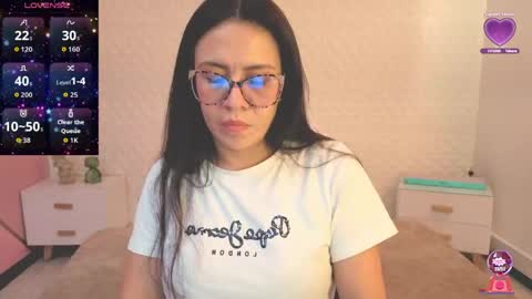 Snapshot of eva_mermaid chatting on May 2026 03:30:02 PM Eva online show from May 2026 03:30:02 PM