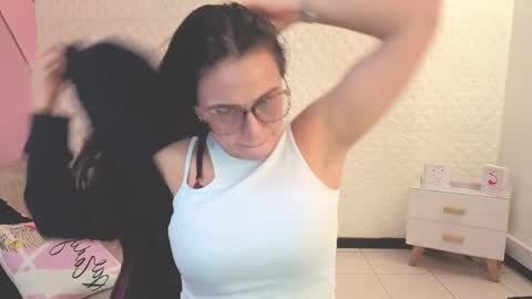 Snapshot of eva_mermaid chatting on May 2026 02:47:02 PM Eva online show from May 2026 02:47:02 PM