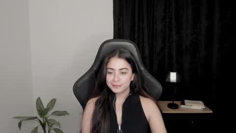 eva_monn online show from January 2025 11:18:02 PM