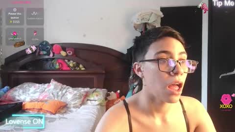 Eva cute online show from September 2025 07:29:01 PM