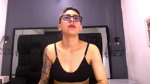 Eva cute online show from January 2026 02:30:02 PM