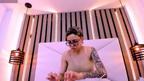 Eva cute online show from January 2026 07:30:01 PM