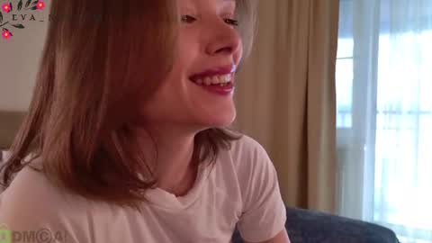 Snapshot of eva_natsumi chatting on July 2026 06:15:01 AM Eva online show from July 2026 06:15:01 AM