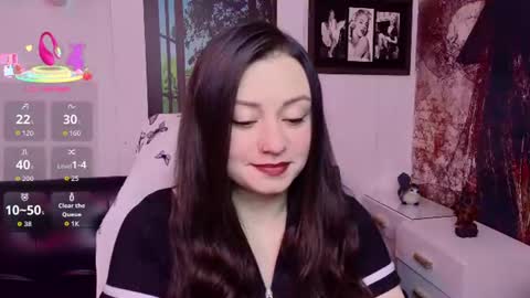 Snapshot of eva_rosell chatting on June 2026 03:13:02 PM Eva online show from June 2026 03:13:02 PM