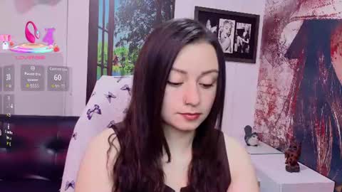 Snapshot of eva_rosell chatting on June 2026 03:27:01 PM Eva online show from June 2026 03:27:01 PM