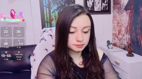 Snapshot of eva_rosell chatting on June 2026 03:04:02 PM Eva online show from June 2026 03:04:02 PM